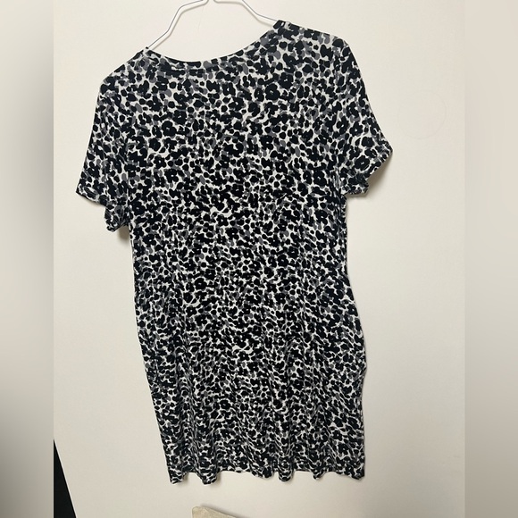 ELLEN TRACY WOMAN BLACK, WHITE & GRAY COTTON ROUND NECK SIZE XL DRESS - Picture 4 of 5